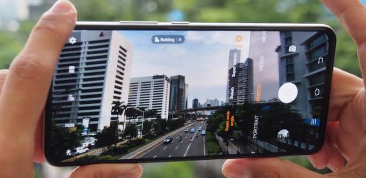 0.5x Zoom Camera 1
