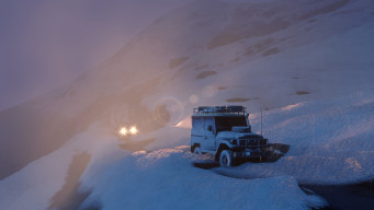 over the hill screenshot