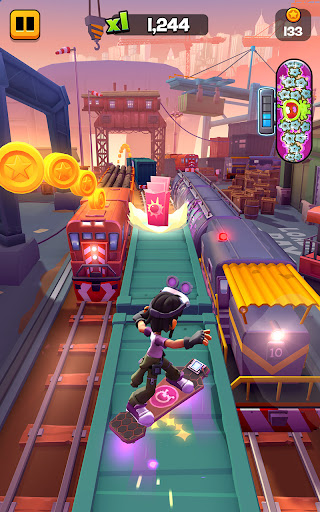 Subway Surfers City APK 2